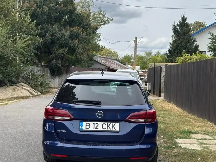 Opel Astra K