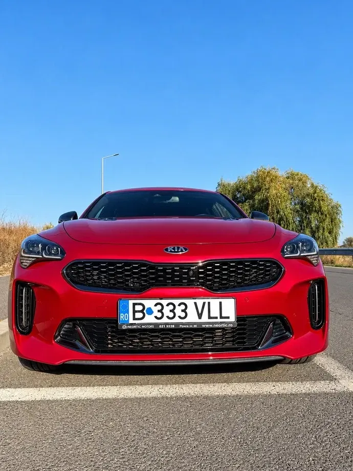 Kia Stinger — imagine 9