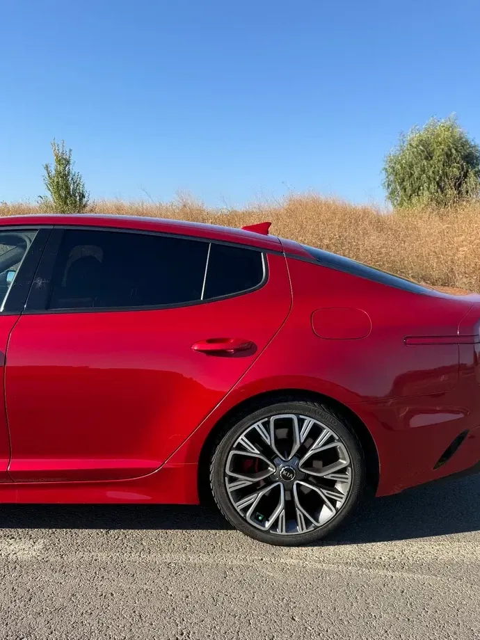 Kia Stinger — imagine 6