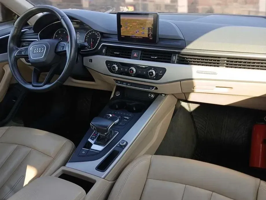 Audi A4 Limuzina B9 2.0 TDI S tronic quattro design — imagine 4