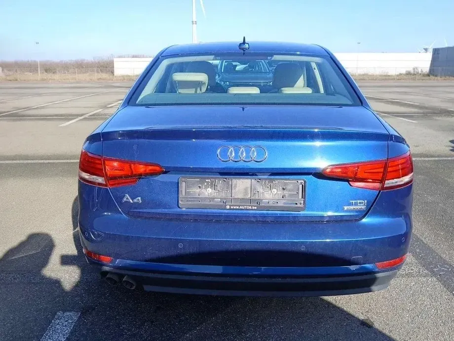 Audi A4 Limuzina B9 2.0 TDI S tronic quattro design — imagine 7