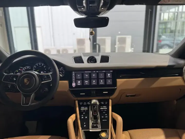 Porsche Cayenne Coupe S