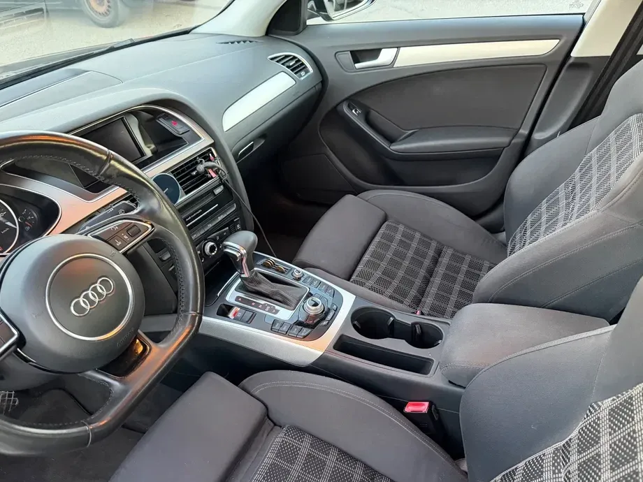 Audi A4 Limuzina B8 — imagine 7