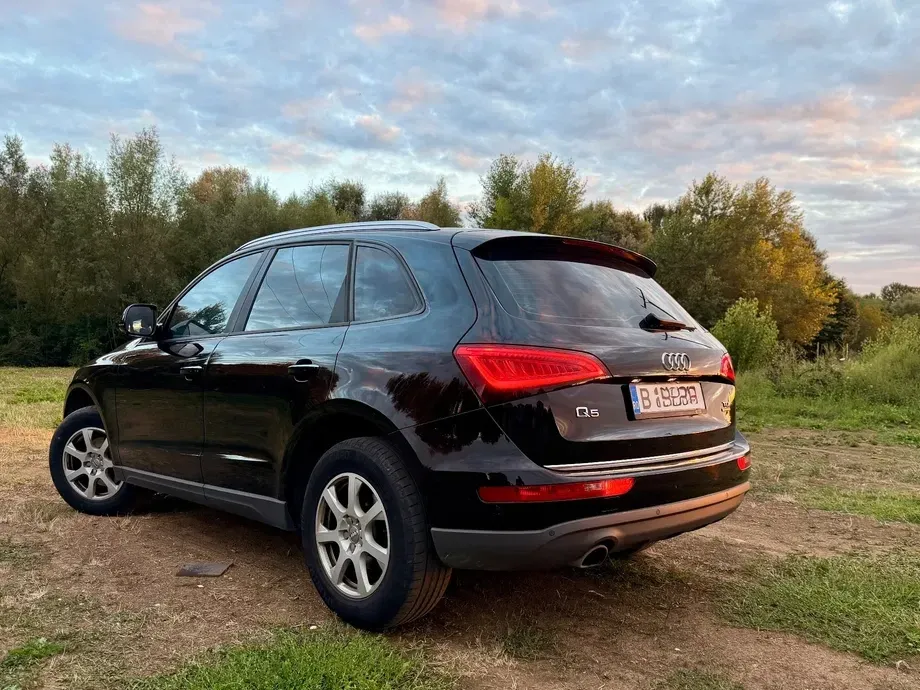 Audi Q5 8R 2.0 TDI Quattro S tronic Basic — imagine 2