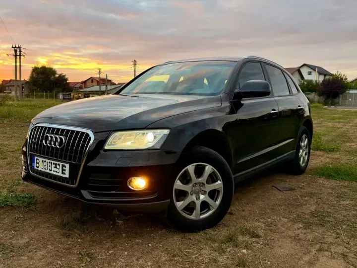 Audi Q5 8R 2.0 TDI Quattro S tronic Basic