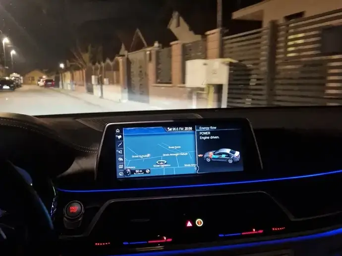 BMW Seria 7 G11/G12 740e iPerformance