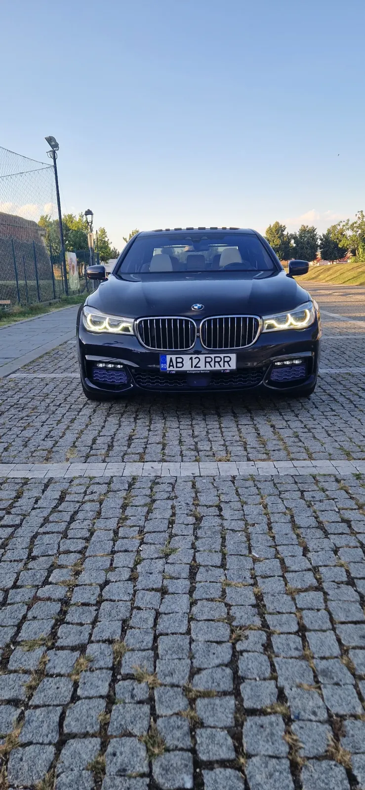 BMW Seria 7 G11/G12 740e iPerformance — imagine 5
