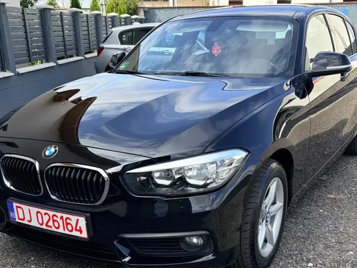 BMW Seria 1 F20/F21 116i Advantage