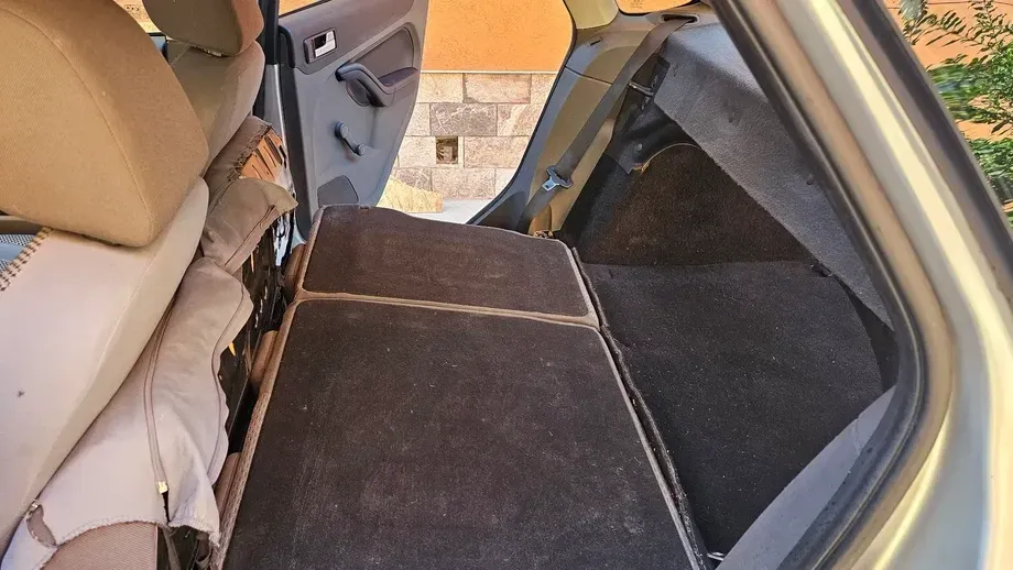 Ford Focus MK2 — imagine 8
