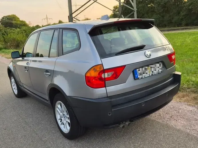 BMW X3 E83