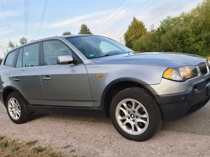 BMW X3 E83