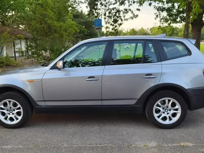 BMW X3 E83