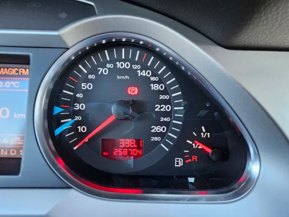 Audi A6 C6 3.0 TDI DPF quattro Tiptronic — imagine 10