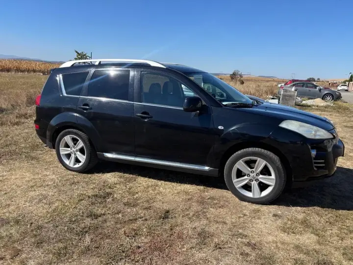 Peugeot 4007
