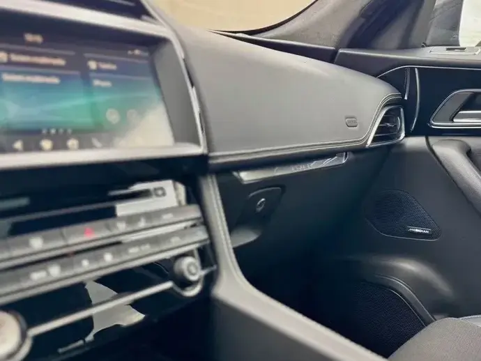 Jaguar F-Pace 20d AWD Aut. R-Sport