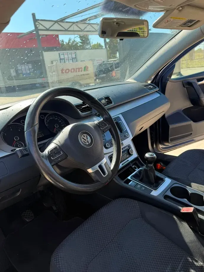 Volkswagen Passat B7 — imagine 4