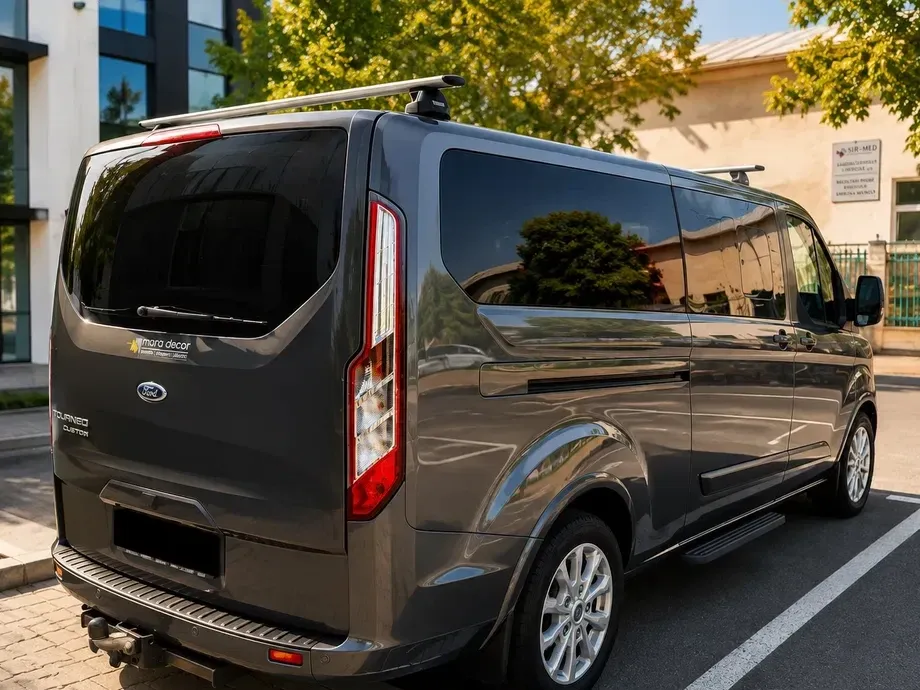 Ford Tourneo — imagine 9
