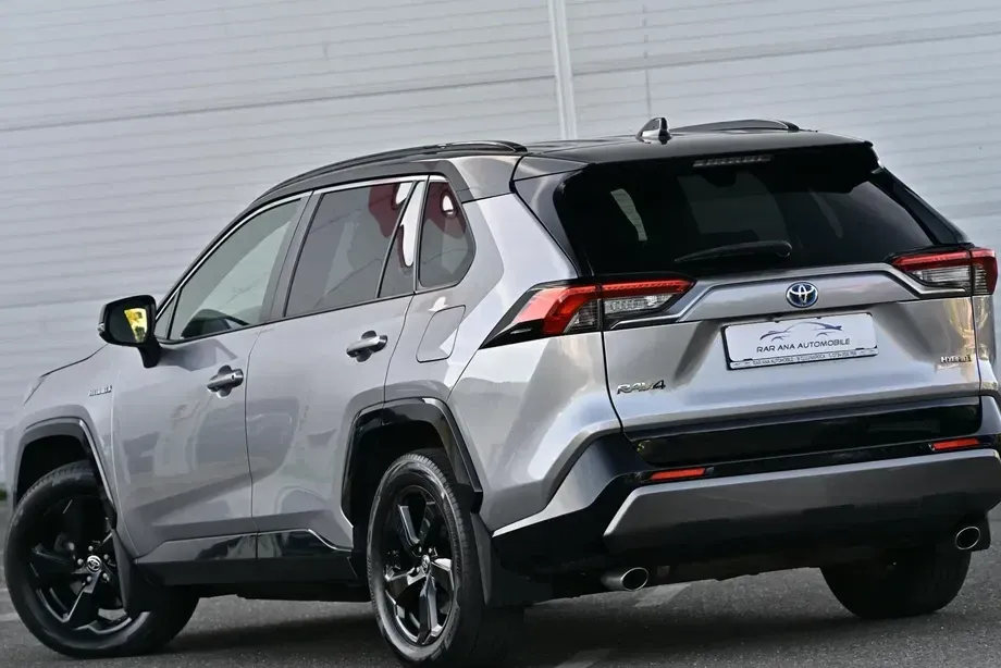 Toyota RAV4 V 2.5 VVT-iE 4x4 Exclusive Black — imagine 3