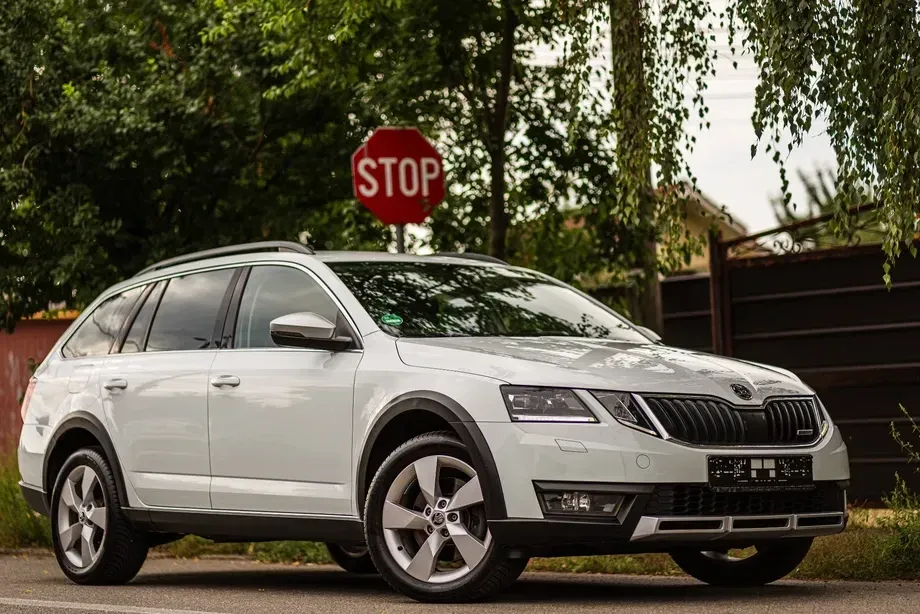 Škoda Octavia III — imagine 9