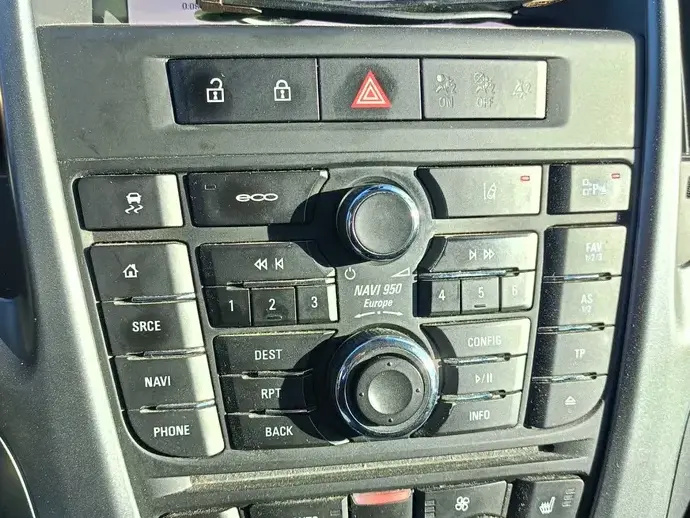 Opel Astra J