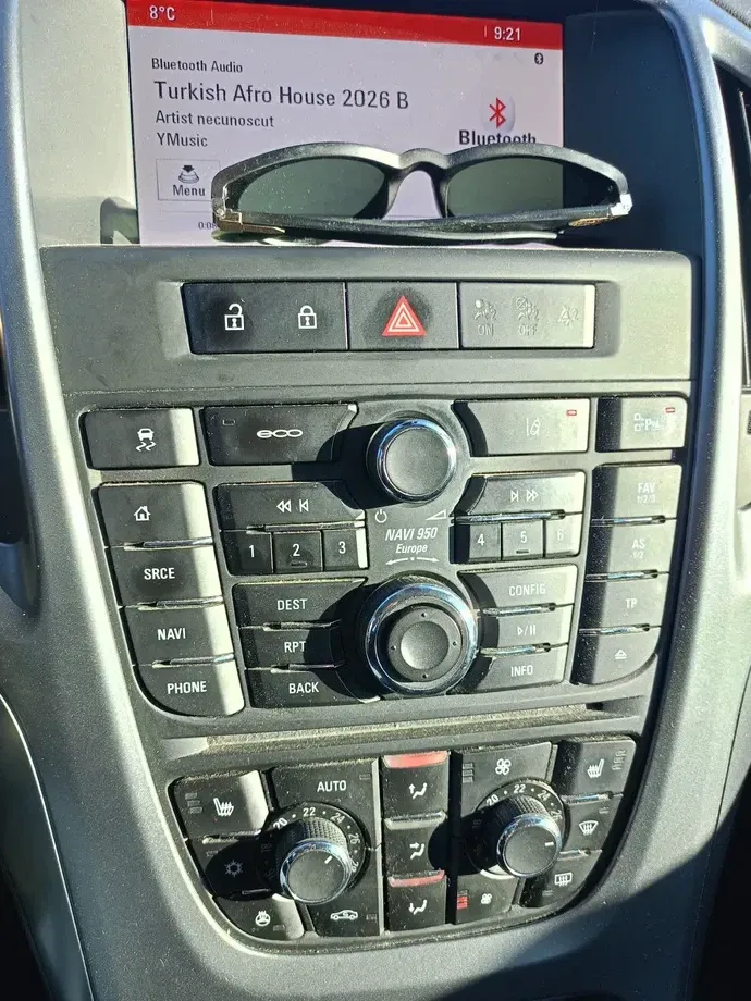 Opel Astra J — imagine 3