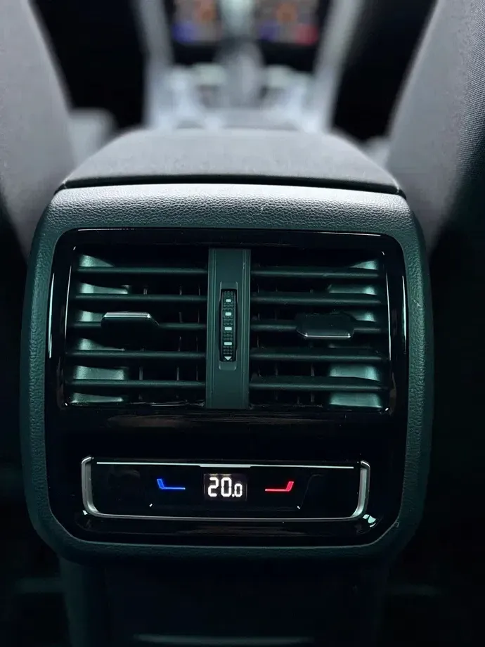 Volkswagen Passat B8 — imagine 9