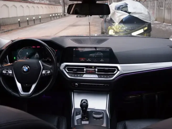 BMW Seria 3 G20/G21 320d xDrive AT Luxury Line
