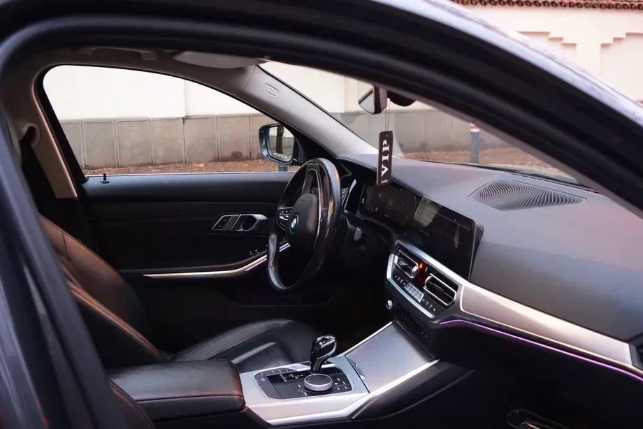 BMW Seria 3 G20/G21 320d xDrive AT Luxury Line — imagine 4