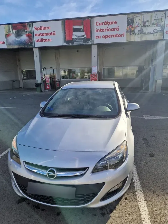 Opel Astra J — imagine 3