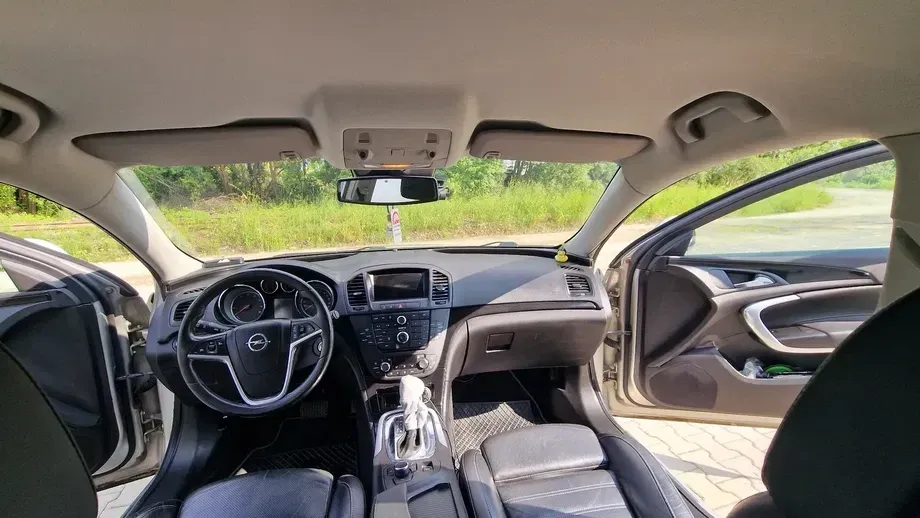 Opel Insignia A — imagine 2