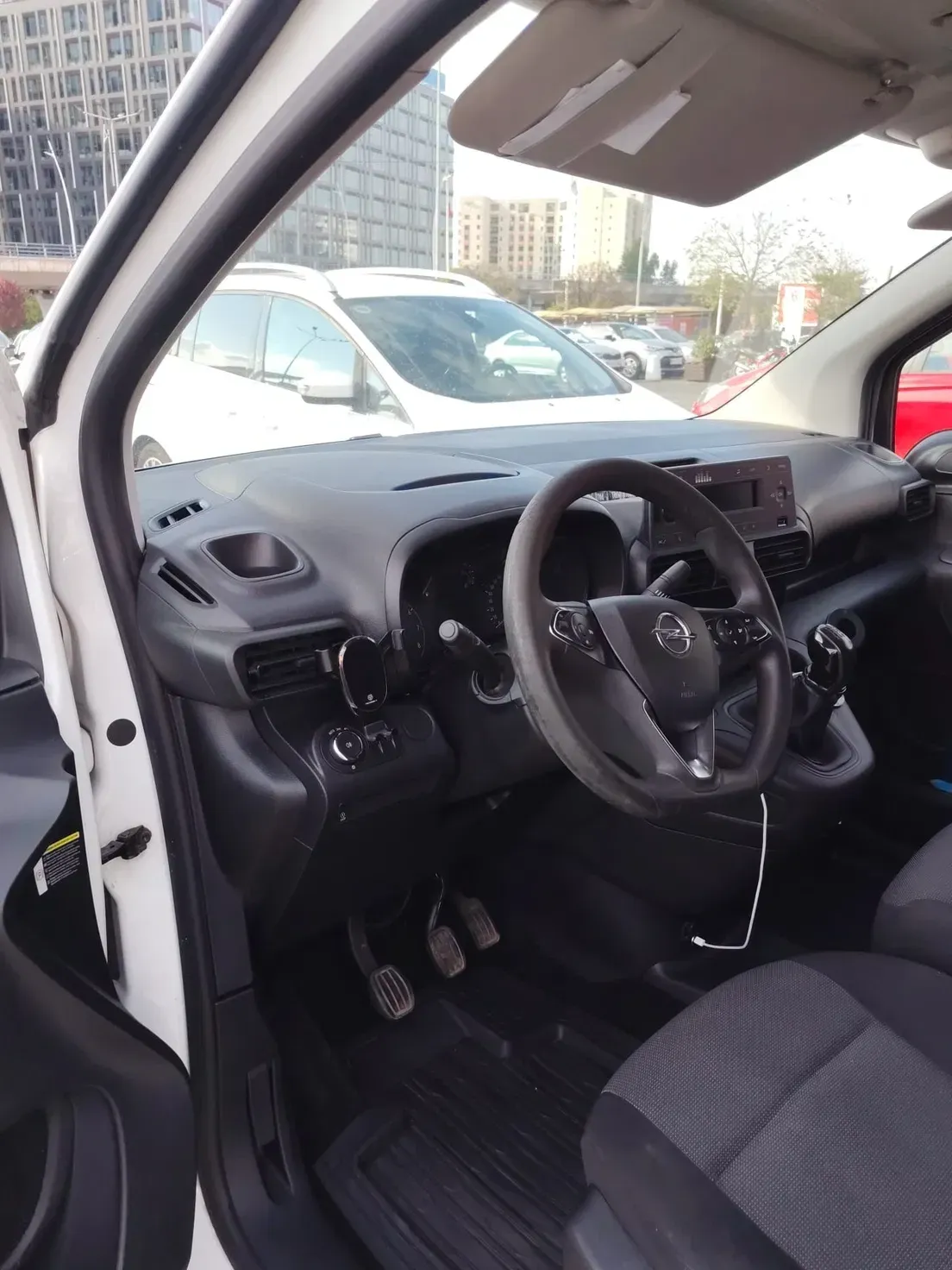 Opel Combo — imagine 10