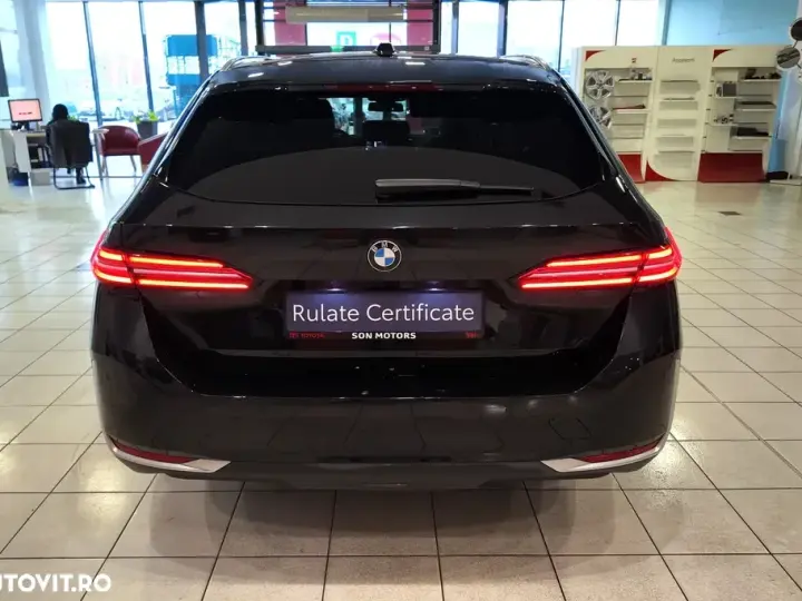 BMW Seria 5 520d xDrive AT MHEV