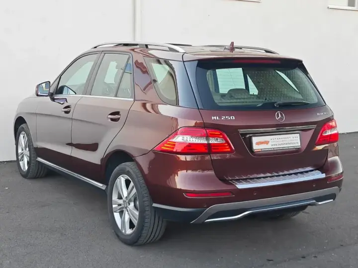 Mercedes-Benz ML W166 250 BlueTEC 4MATIC 7G-TRONIC