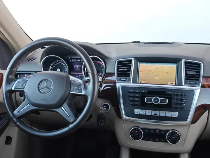 Mercedes-Benz ML W166 250 BlueTEC 4MATIC 7G-TRONIC
