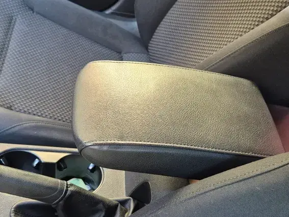 Volkswagen Jetta A6 1.6 TDI CR DPF Comfortline