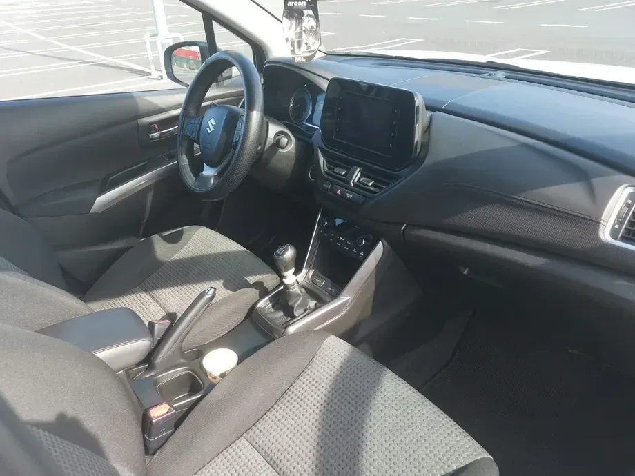 Suzuki S-Cross — imagine 7