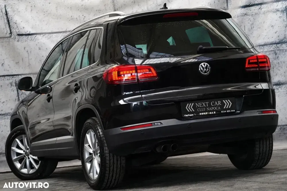 Volkswagen Tiguan 2.0 TDI SCR 4MOTION BlueMotion Technology DSG Sport & Style — imagine 4