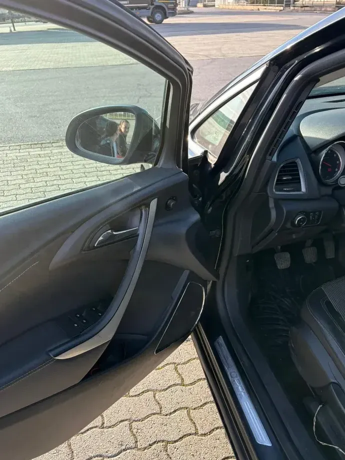 Opel Astra — imagine 6