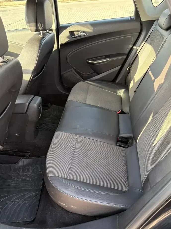 Opel Astra — imagine 8