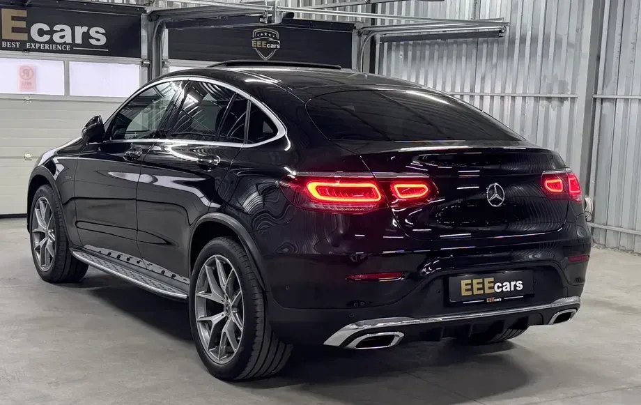 Mercedes-Benz GLC Coupe C253 300 e 4Matic 9G-TRONIC AMG Line Plus — imagine 5