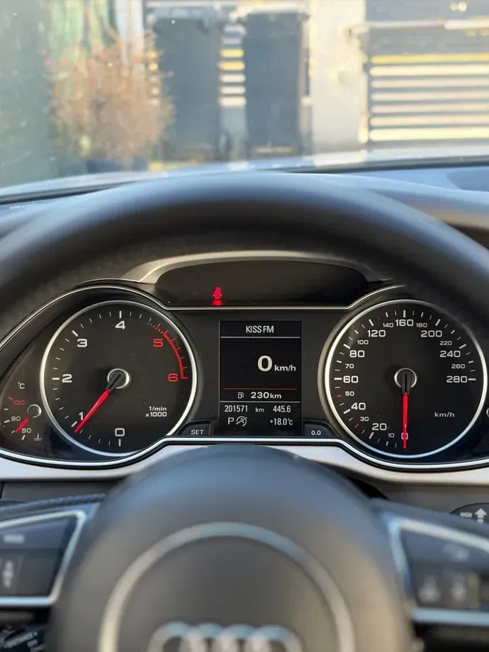 Audi A4 Limuzina B8 — imagine 8
