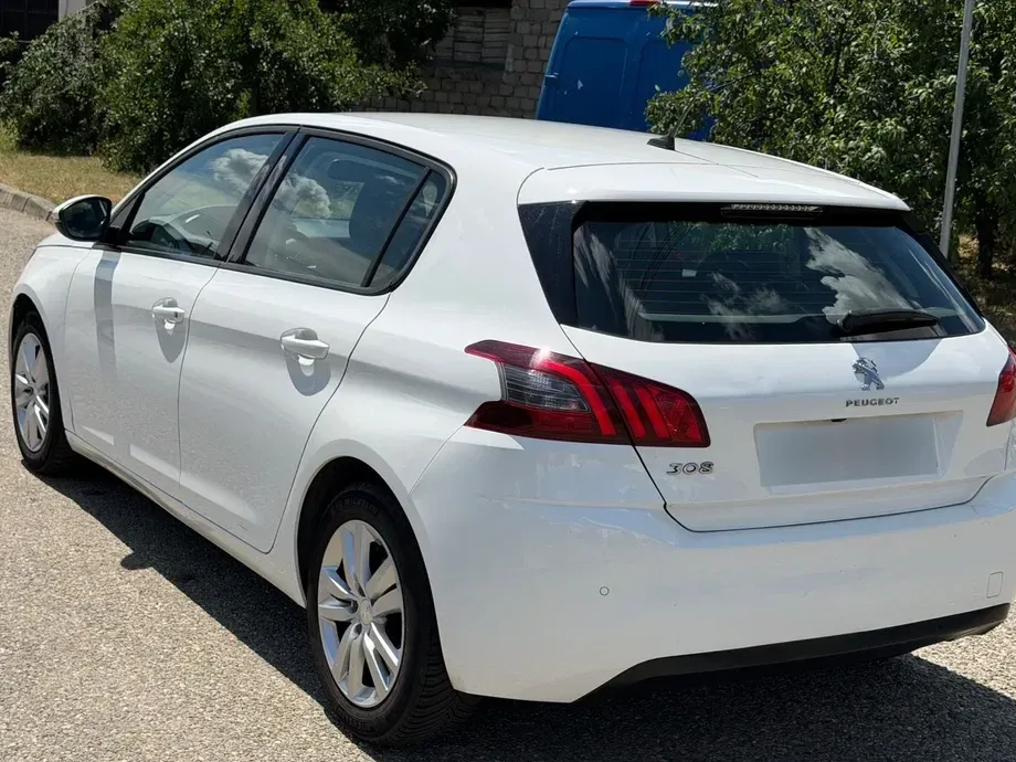 Peugeot 308 — imagine 9
