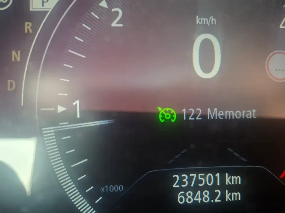 Renault Mégane — imagine 5
