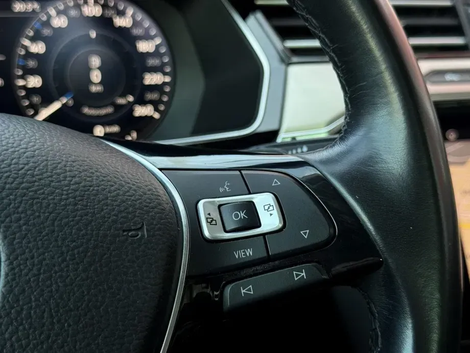 Volkswagen Passat — imagine 10