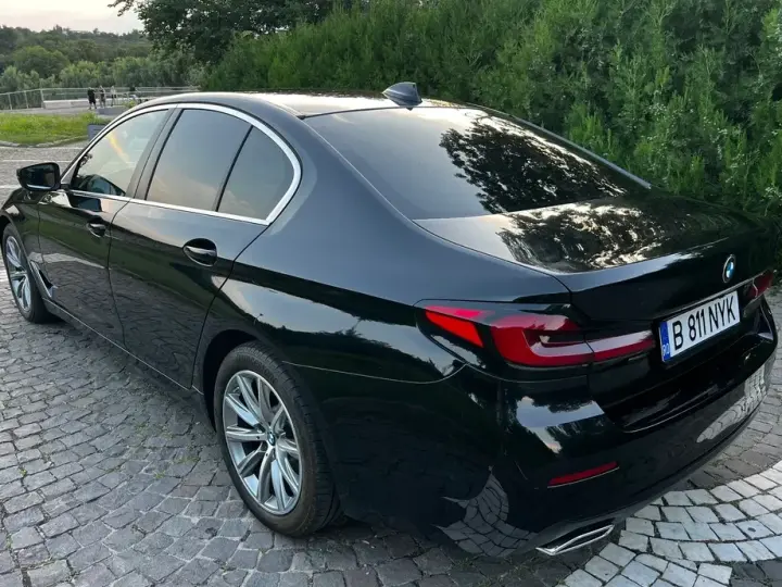 BMW Seria 5 G30/G31 520d AT MHEV