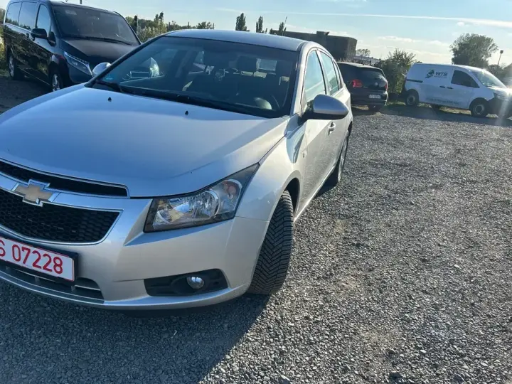 Chevrolet Cruze I