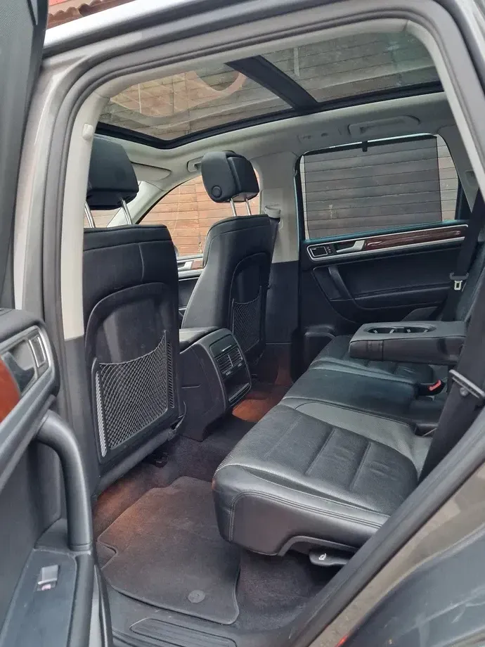Volkswagen Touareg II — imagine 8