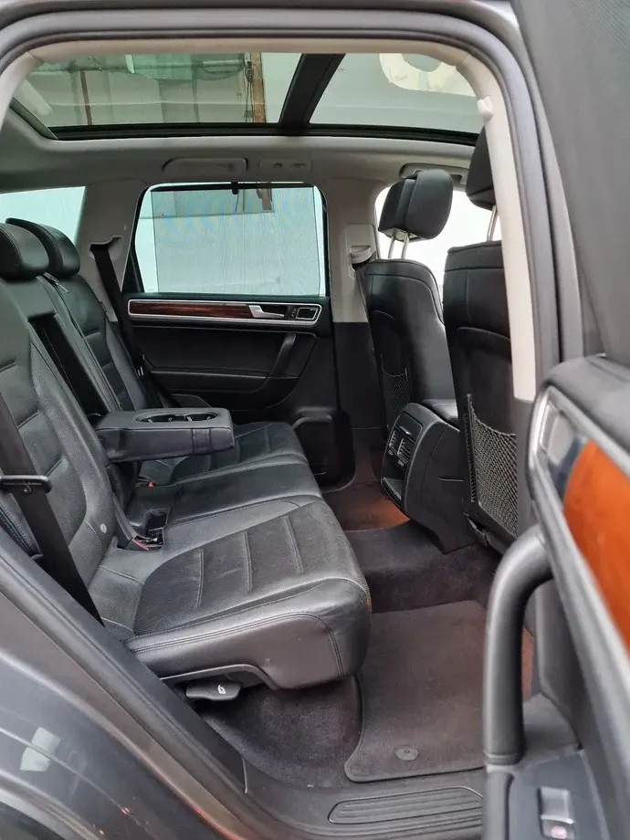Volkswagen Touareg II — imagine 10