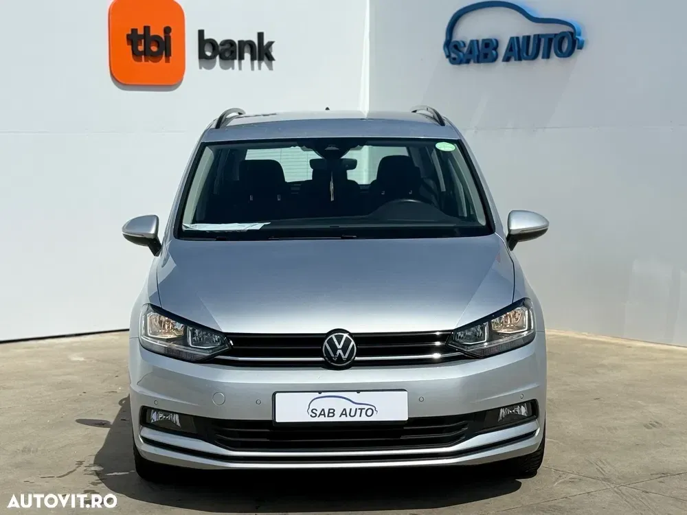 Volkswagen Touran 2.0 TDI DSG Comfortline — imagine 2