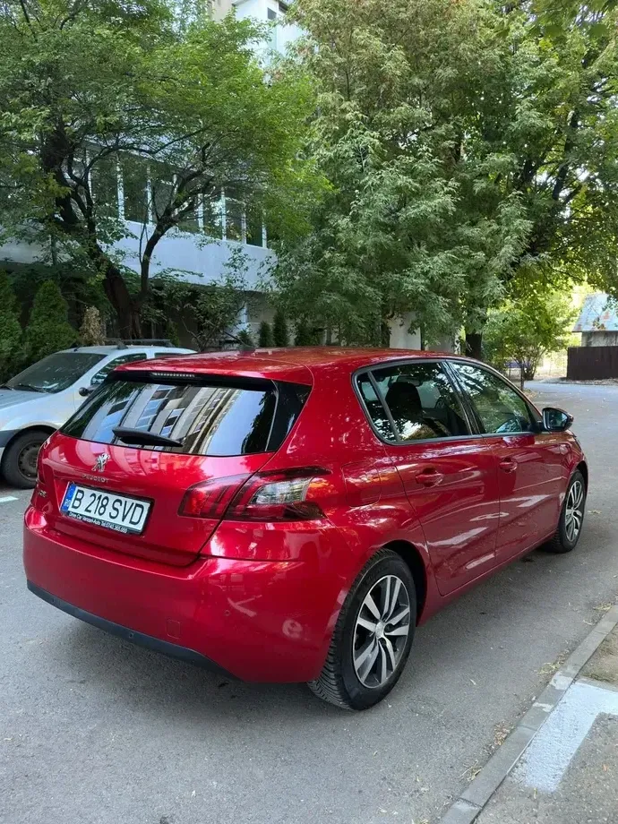Peugeot 308 II PureTech 110 Stop & Start Style — imagine 3